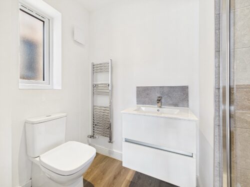 The en-suite bathroom in The Derwent house type at Farries Field, Stainburn