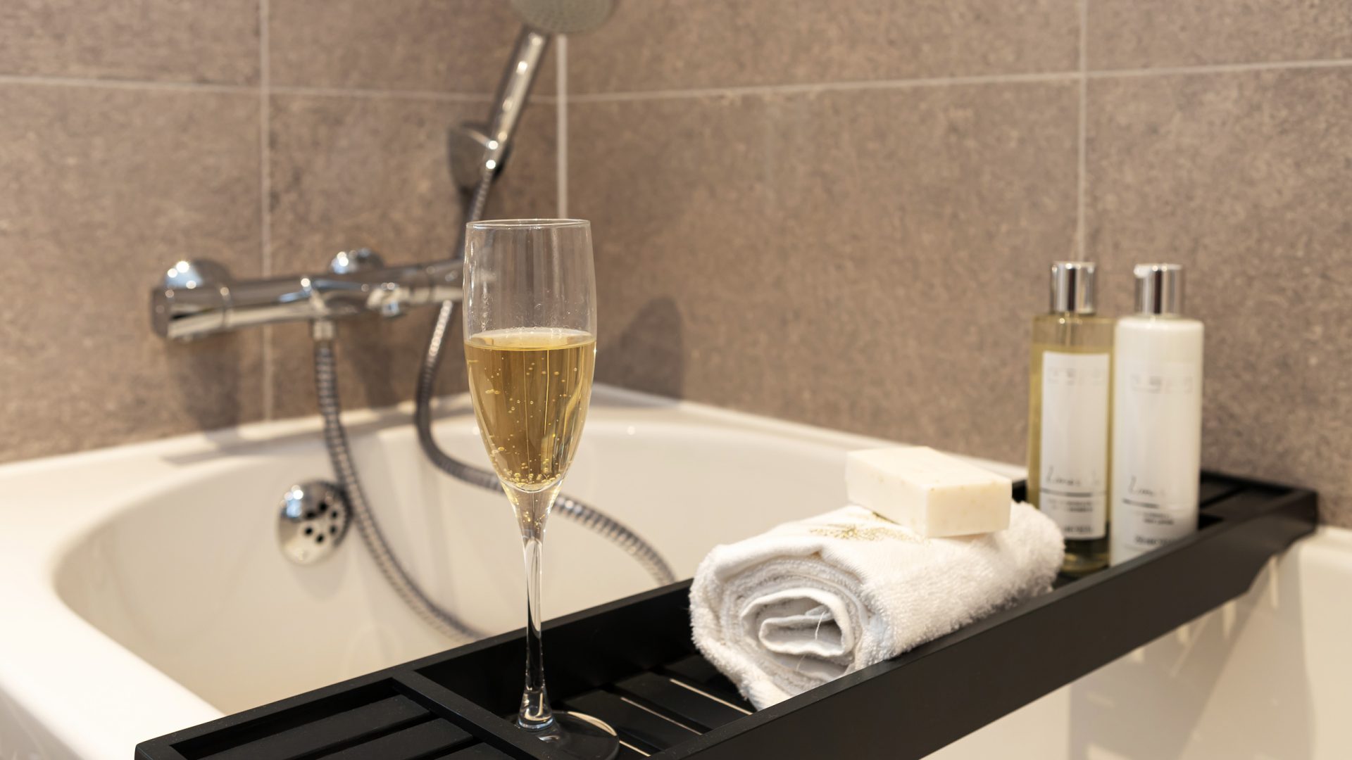 Luxury new build bathroom