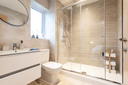 The stylish en-suite in The Leasgill house type